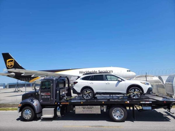 flatbed towing destin.jpg
