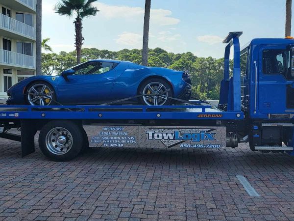 flatbed towing gulf breeze.jpg