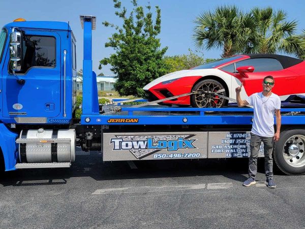 flatbed towing miramar beach.jpg